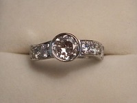 18ct white gold diamond set dress ring