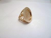 9ct full sovereign ring with hand made, hand engraved bezel