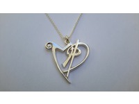 Abstract initial pendant