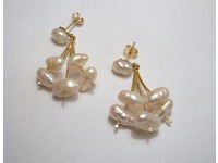 9ct three strand drop freshwater pearl earrings