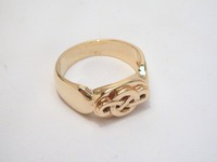 9ct gents ring with celtic design