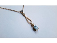 Rose gold aquamarine and pearl necklet